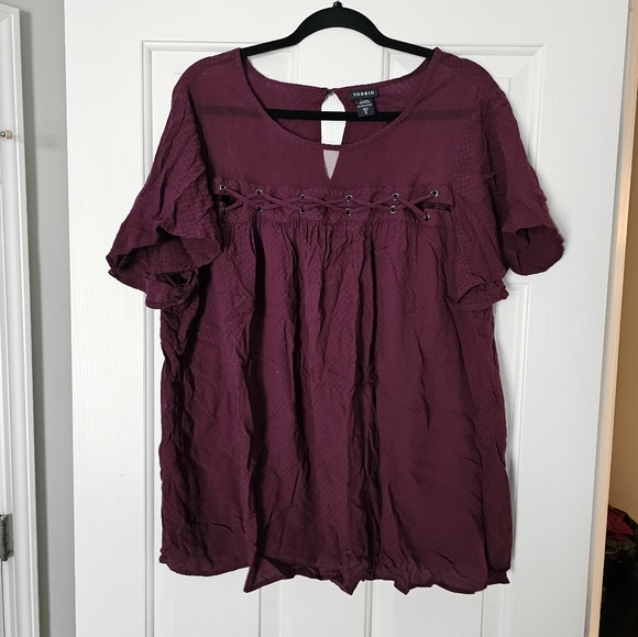 Torrid Rich Burgundy Blouse Size 2 - Picture 1 of 7